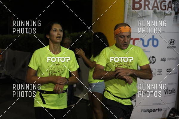 Buy your photos of the eventCORRIDA S�O JO�O BRAGA 2019 on Fotop