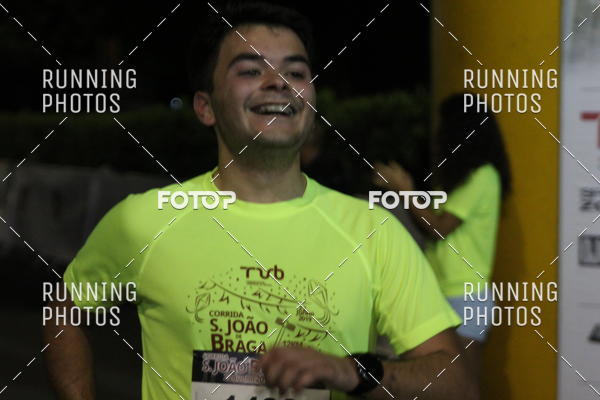Buy your photos of the eventCORRIDA S�O JO�O BRAGA 2019 on Fotop