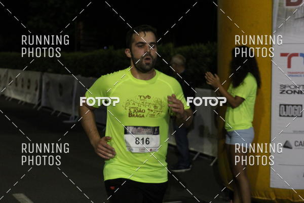 Buy your photos of the eventCORRIDA S�O JO�O BRAGA 2019 on Fotop