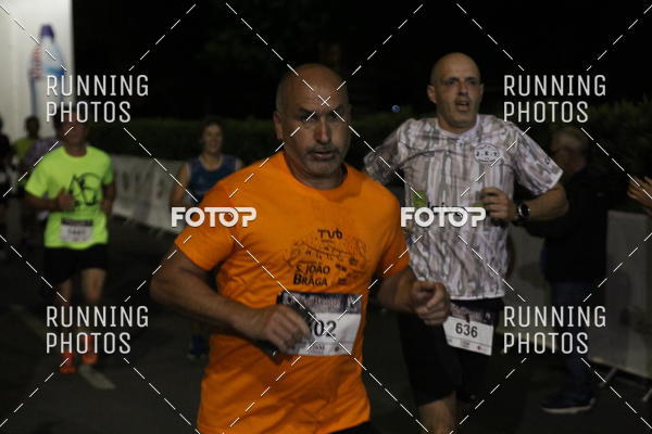 Buy your photos of the eventCORRIDA S�O JO�O BRAGA 2019 on Fotop