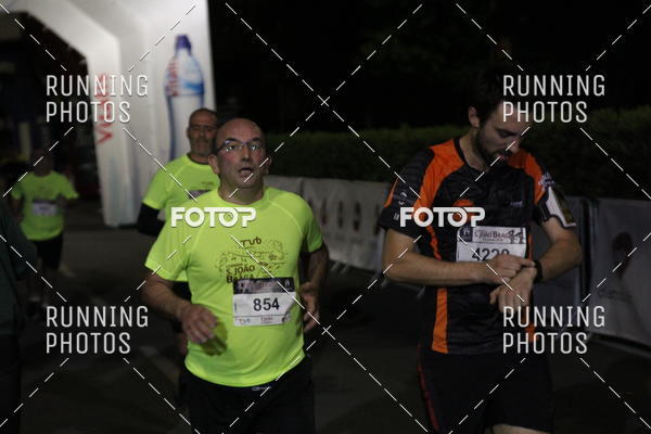 Buy your photos of the eventCORRIDA S�O JO�O BRAGA 2019 on Fotop