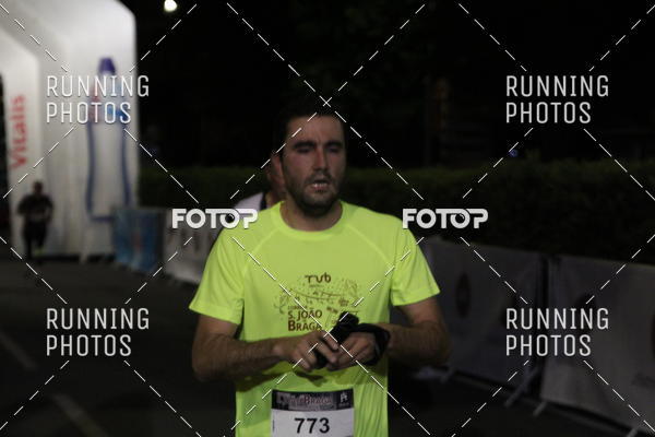 Buy your photos of the eventCORRIDA S�O JO�O BRAGA 2019 on Fotop