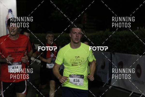 Buy your photos of the eventCORRIDA S�O JO�O BRAGA 2019 on Fotop