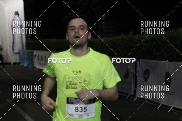 Buy your photos of the eventCORRIDA S�O JO�O BRAGA 2019 on Fotop