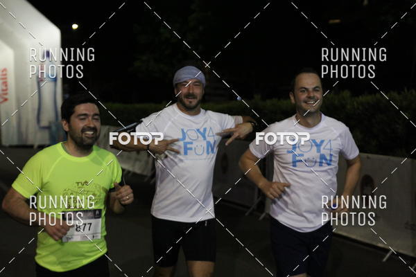 Buy your photos of the eventCORRIDA S�O JO�O BRAGA 2019 on Fotop