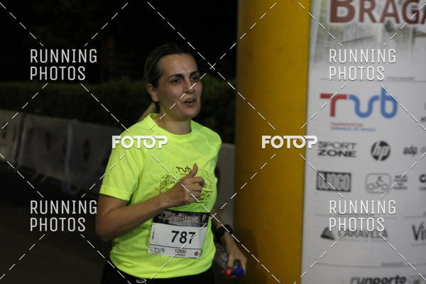 Buy your photos of the eventCORRIDA S�O JO�O BRAGA 2019 on Fotop