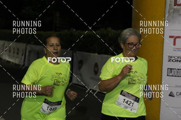 Buy your photos of the eventCORRIDA S�O JO�O BRAGA 2019 on Fotop