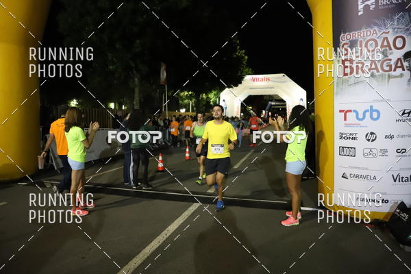 Buy your photos of the eventCORRIDA S�O JO�O BRAGA 2019 on Fotop