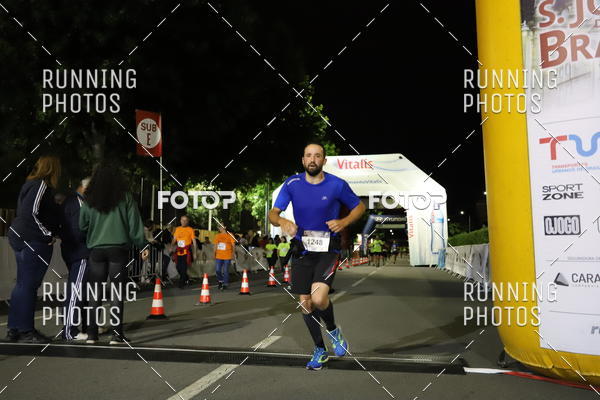 Buy your photos of the eventCORRIDA S�O JO�O BRAGA 2019 on Fotop