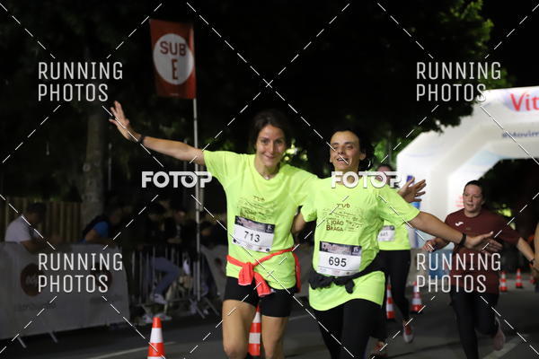 Buy your photos of the eventCORRIDA S�O JO�O BRAGA 2019 on Fotop