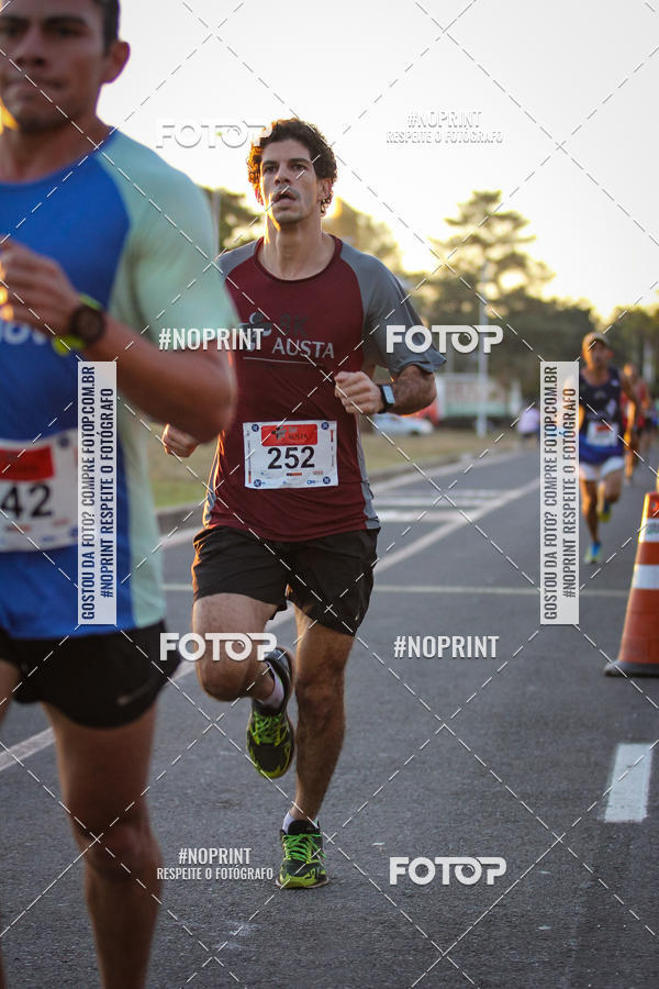 Buy your photos of the eventCorrida 8K Austa on Fotop