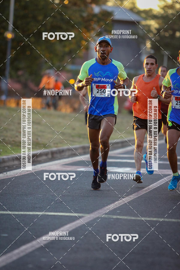 Buy your photos of the eventCorrida 8K Austa on Fotop