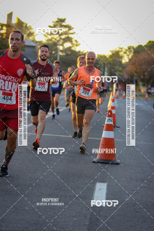 Buy your photos of the eventCorrida 8K Austa on Fotop