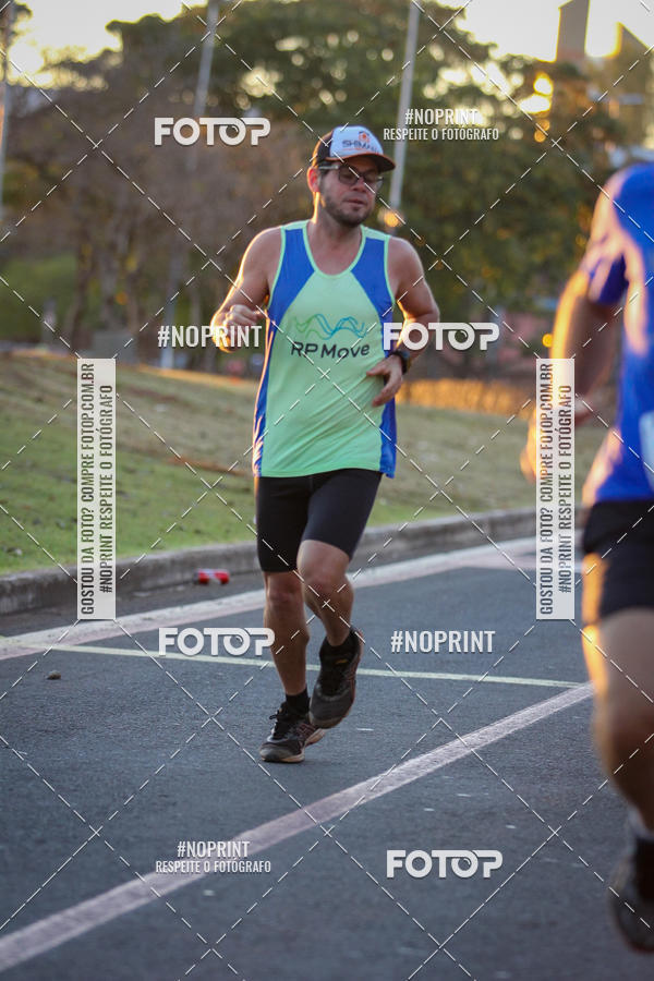 Buy your photos of the eventCorrida 8K Austa on Fotop