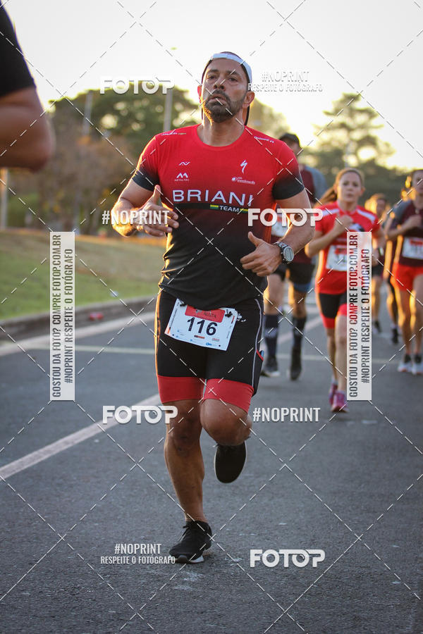 Buy your photos of the eventCorrida 8K Austa on Fotop