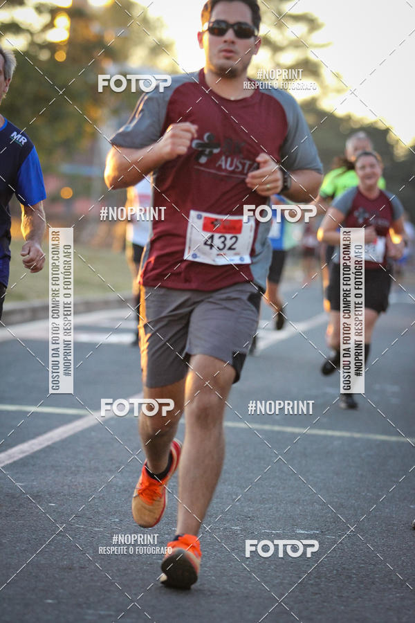 Buy your photos of the eventCorrida 8K Austa on Fotop