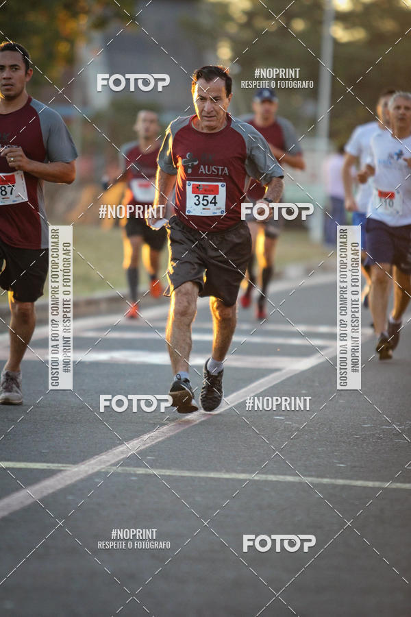 Buy your photos of the eventCorrida 8K Austa on Fotop