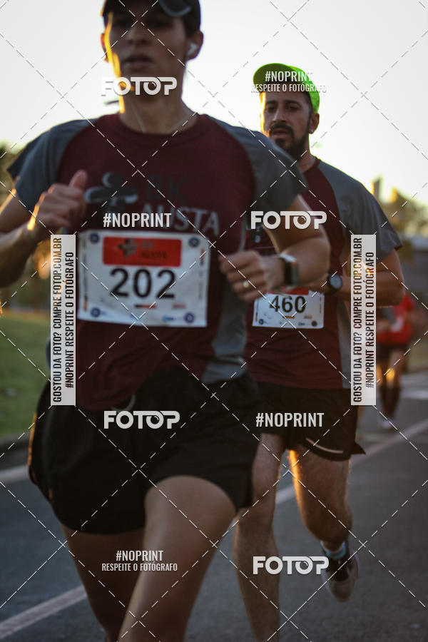 Buy your photos of the eventCorrida 8K Austa on Fotop