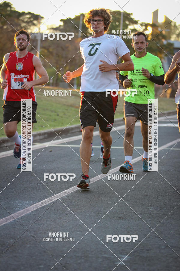 Buy your photos of the eventCorrida 8K Austa on Fotop