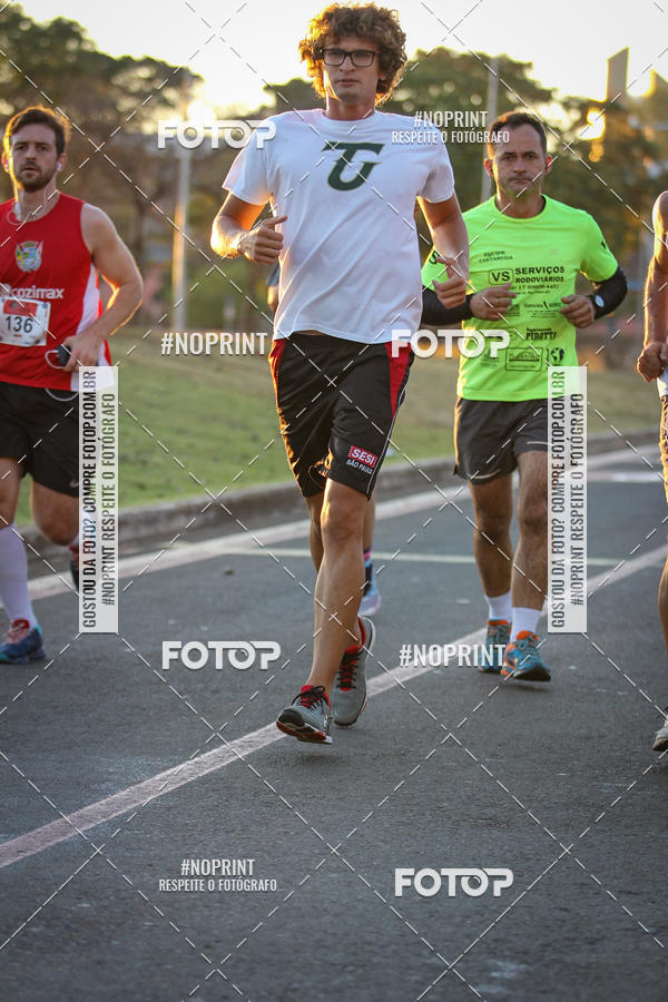 Buy your photos of the eventCorrida 8K Austa on Fotop