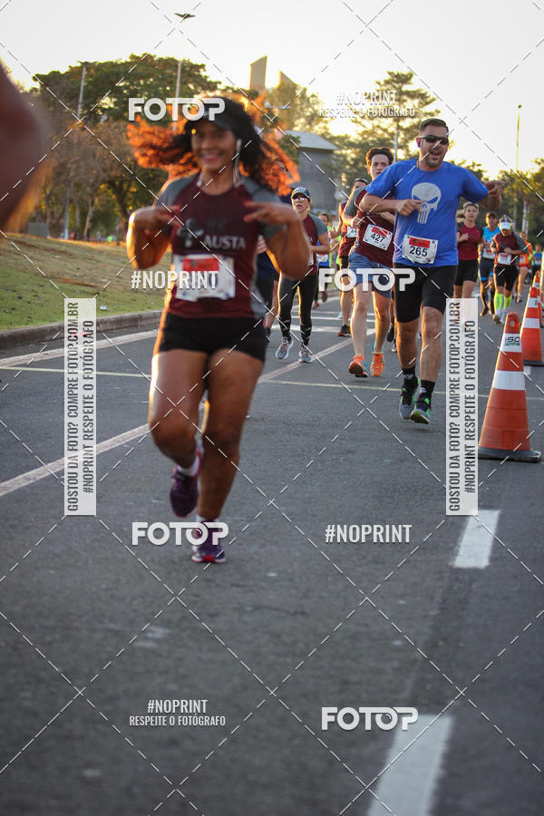 Buy your photos of the eventCorrida 8K Austa on Fotop
