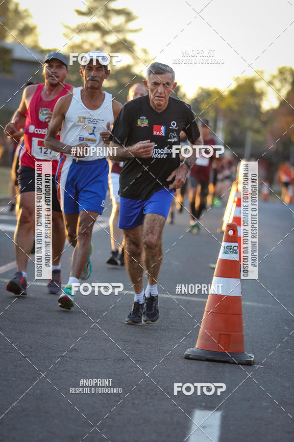Buy your photos of the eventCorrida 8K Austa on Fotop