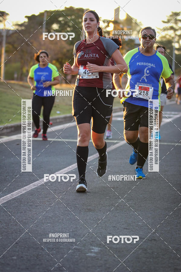 Buy your photos of the eventCorrida 8K Austa on Fotop
