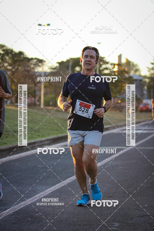 Buy your photos of the eventCorrida 8K Austa on Fotop
