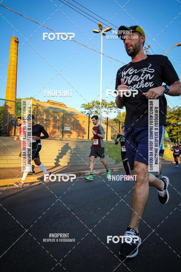 Buy your photos of the eventCorrida 8K Austa on Fotop