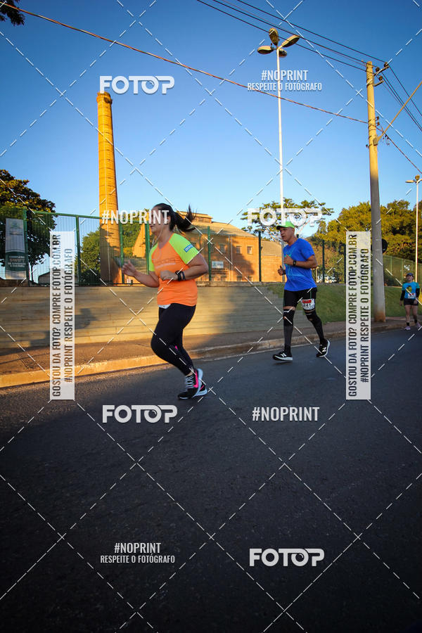 Buy your photos of the eventCorrida 8K Austa on Fotop