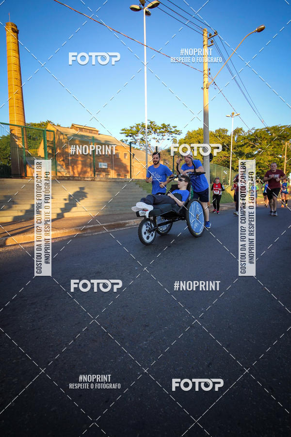 Buy your photos of the eventCorrida 8K Austa on Fotop