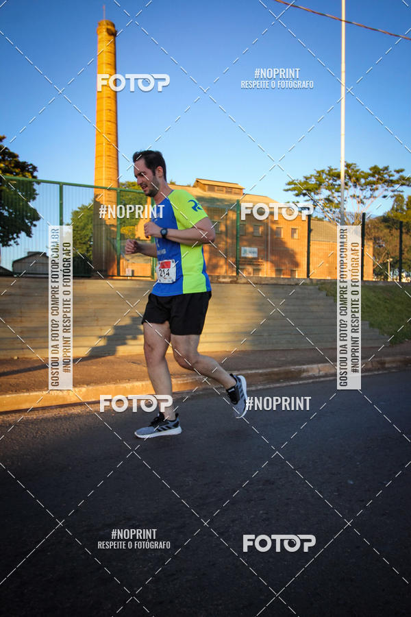 Buy your photos of the eventCorrida 8K Austa on Fotop
