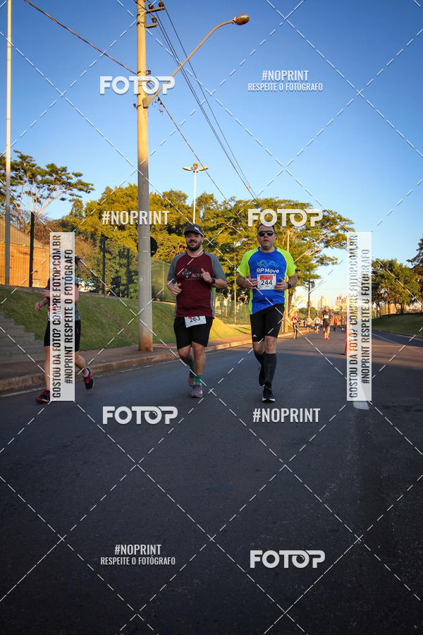 Buy your photos of the eventCorrida 8K Austa on Fotop
