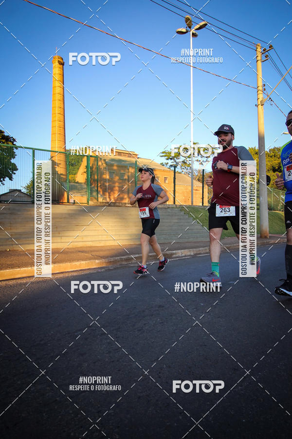 Buy your photos of the eventCorrida 8K Austa on Fotop