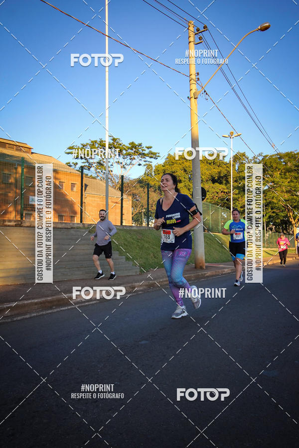 Buy your photos of the eventCorrida 8K Austa on Fotop