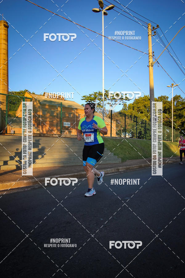 Buy your photos of the eventCorrida 8K Austa on Fotop