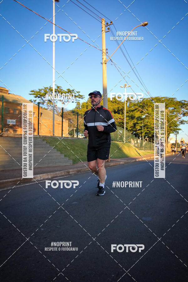Buy your photos of the eventCorrida 8K Austa on Fotop