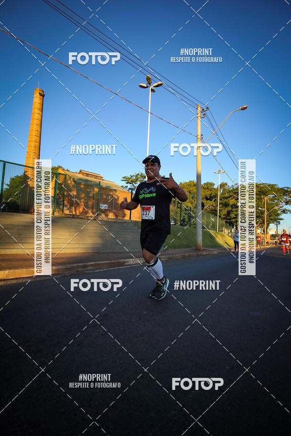 Buy your photos of the eventCorrida 8K Austa on Fotop