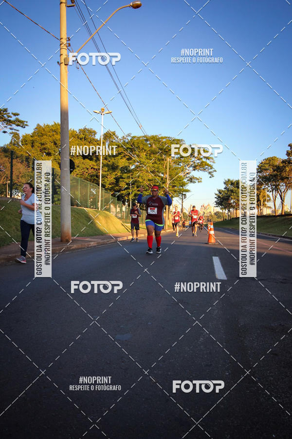 Buy your photos of the eventCorrida 8K Austa on Fotop