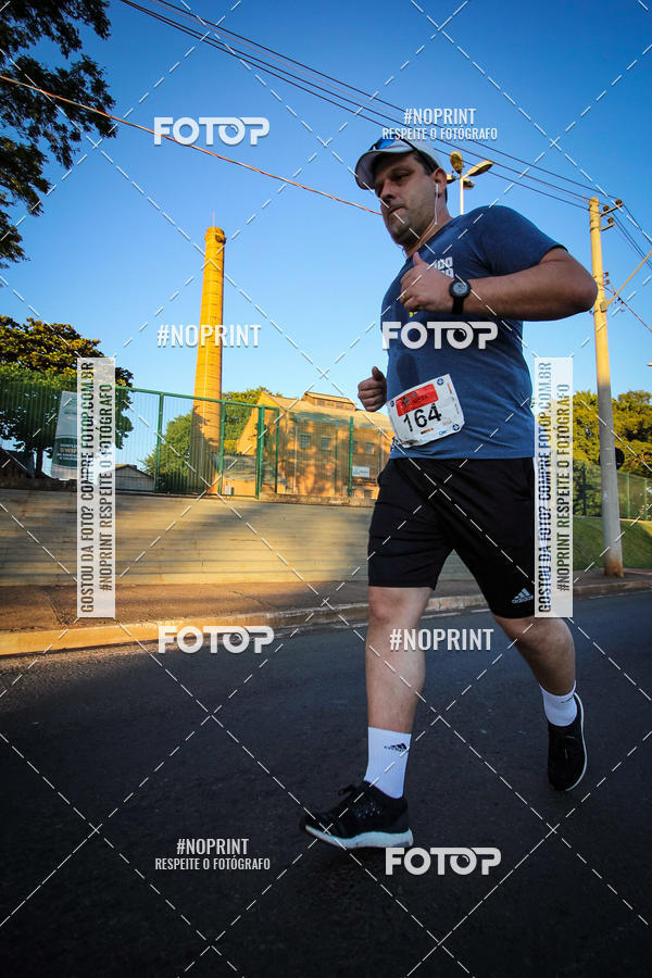 Buy your photos of the eventCorrida 8K Austa on Fotop