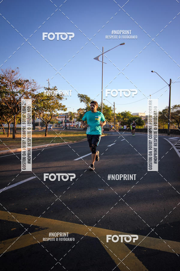 Buy your photos of the eventCorrida 8K Austa on Fotop