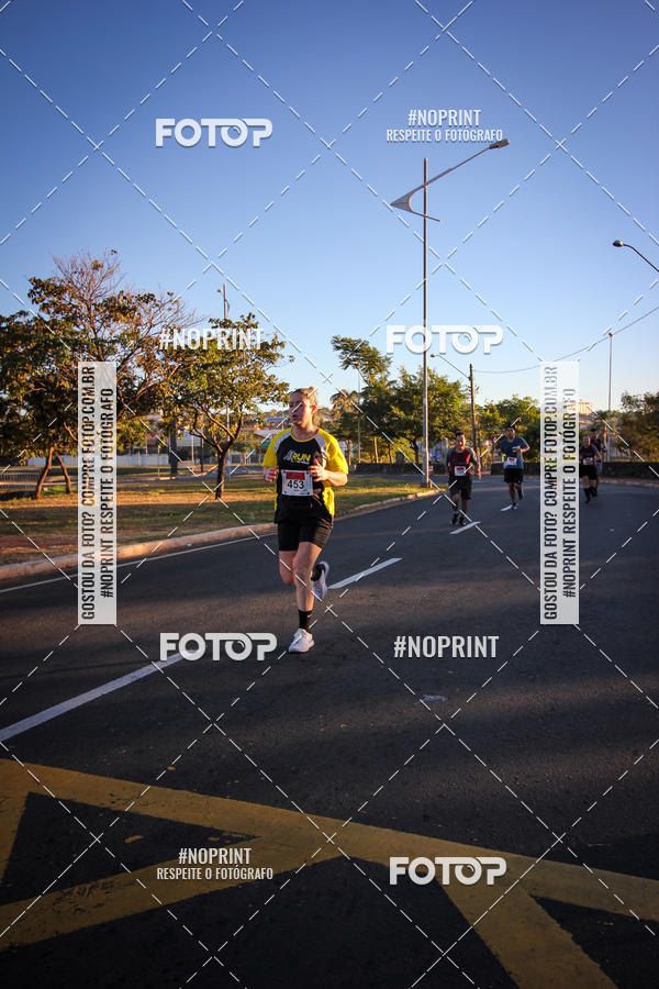 Buy your photos of the eventCorrida 8K Austa on Fotop