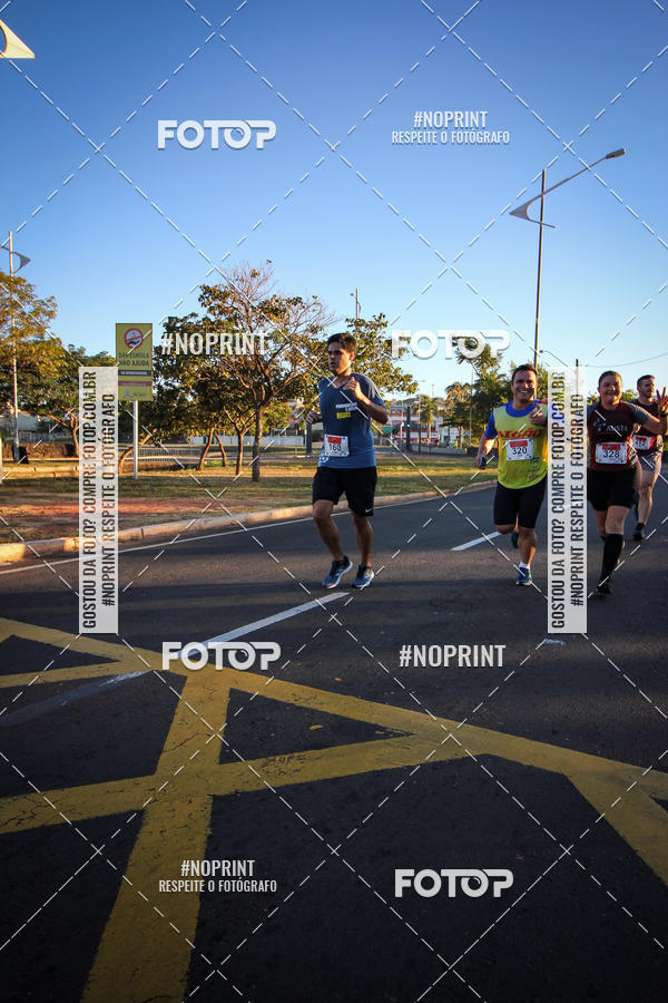 Buy your photos of the eventCorrida 8K Austa on Fotop