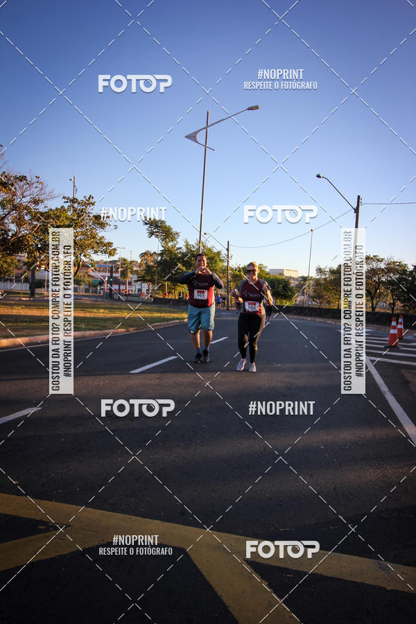 Buy your photos of the eventCorrida 8K Austa on Fotop
