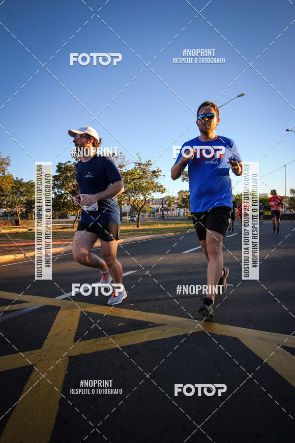 Buy your photos of the eventCorrida 8K Austa on Fotop