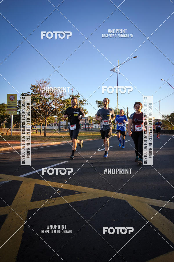 Buy your photos of the eventCorrida 8K Austa on Fotop