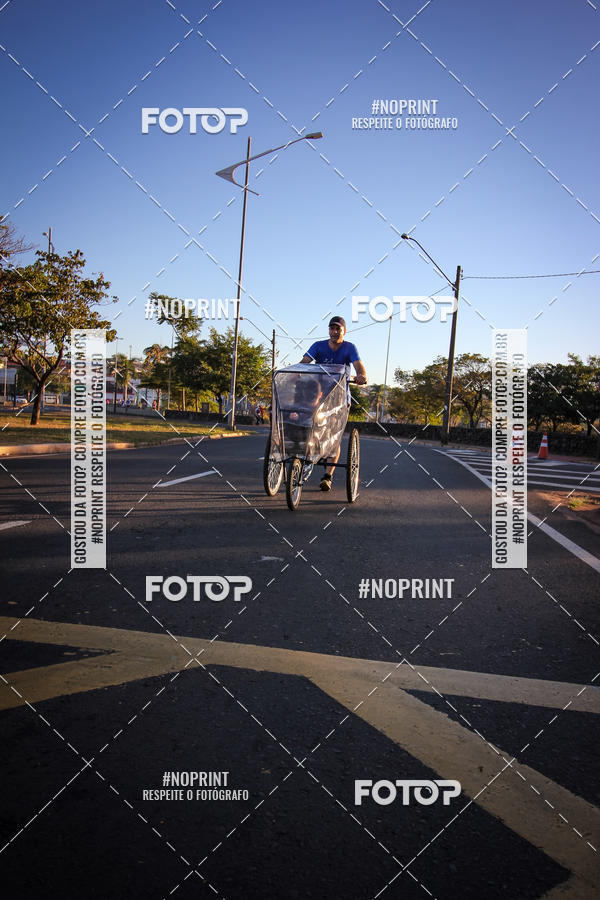 Buy your photos of the eventCorrida 8K Austa on Fotop