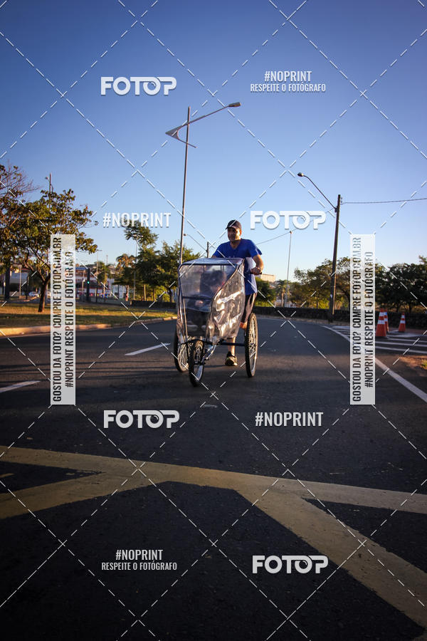 Buy your photos of the eventCorrida 8K Austa on Fotop