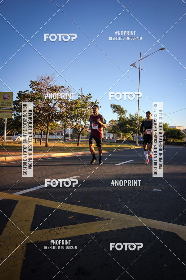 Buy your photos of the eventCorrida 8K Austa on Fotop