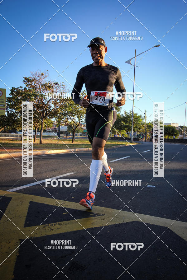 Buy your photos of the eventCorrida 8K Austa on Fotop